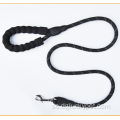 Pet Nylon Rundhandtag Reflekterande Förhindra Rushing Leash